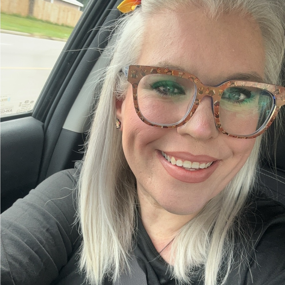 Meet your Posher, Heather